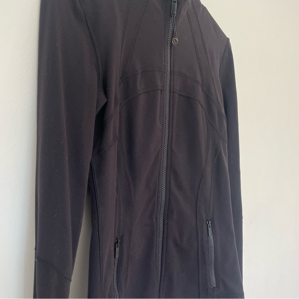 Lululemon Define Jacket - Picture 2 of 4